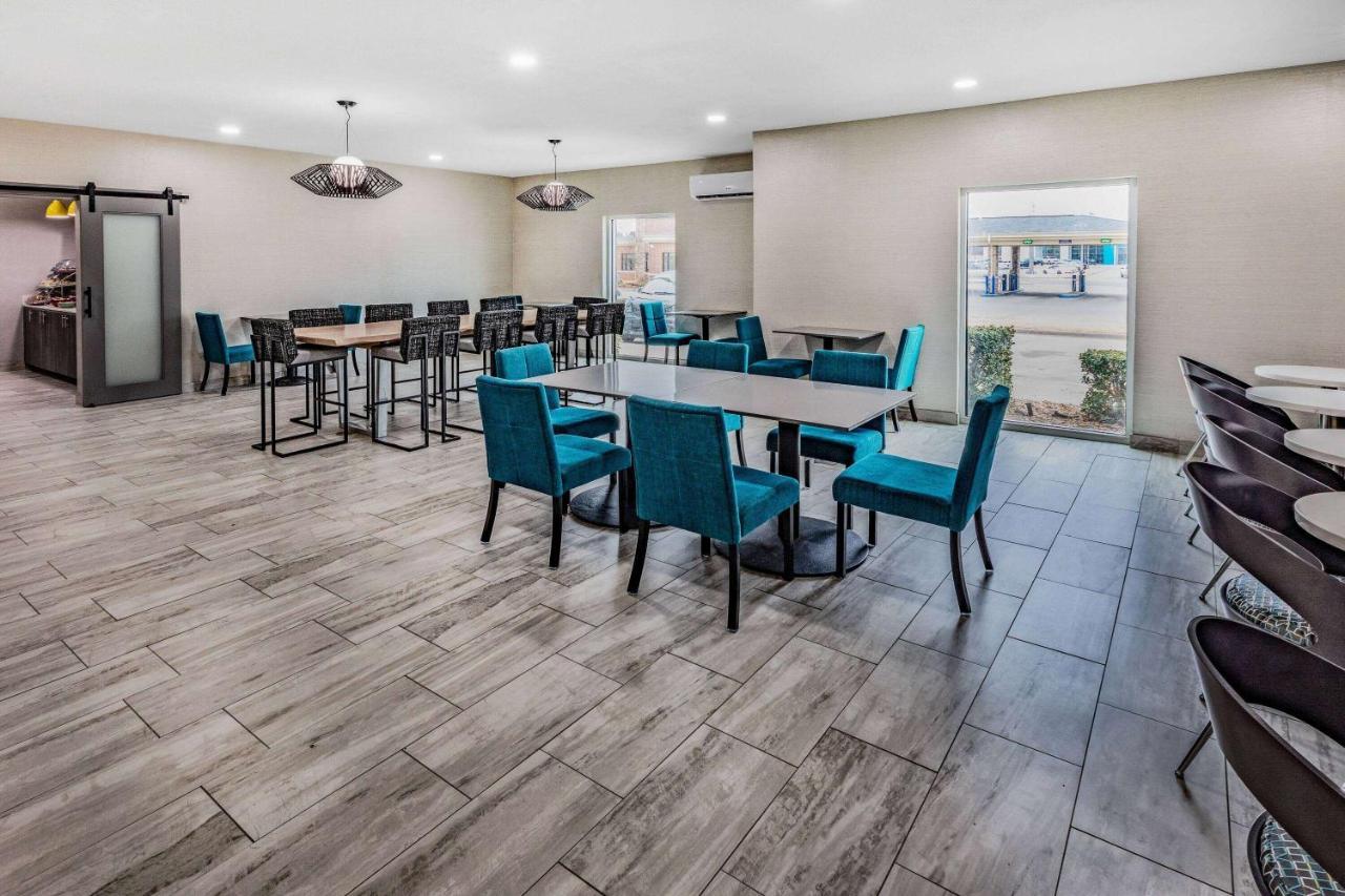 La Quinta Inn & Suites By Wyndham Ardmore Exteriör bild